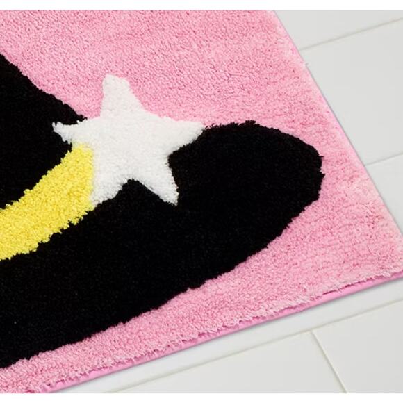 Avanti Spooky Hat Bath Rug in Pink & Black – NWT 20" x 32" - Picture 3 of 5